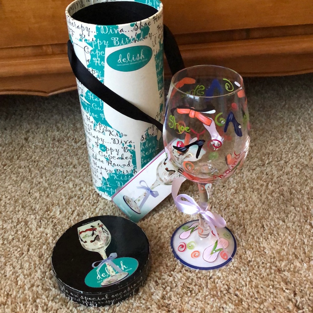 NWT hand painted shoe hound glass